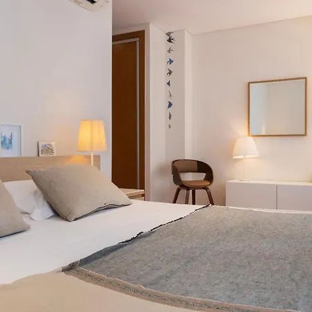 Luminous 1bdr By Lovelystay Apartman *